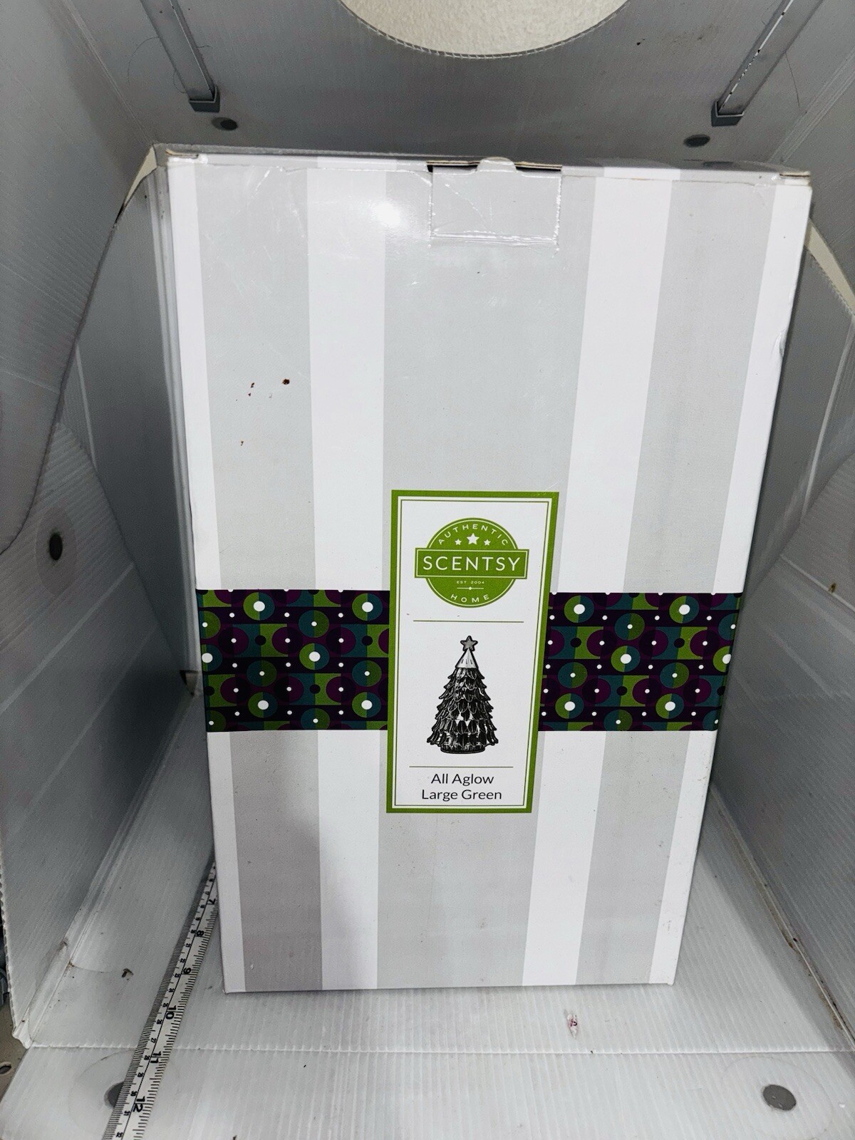 Scentsy All Aglow Large Green Christmas Tree Warmer “Retired” 13” Tall 