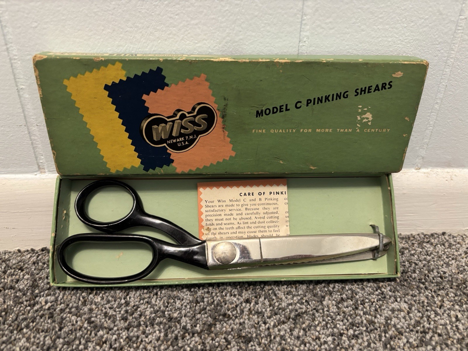 Vintage Wiss Model C Pinking Shears Chrome Black Handle Original Box Used 