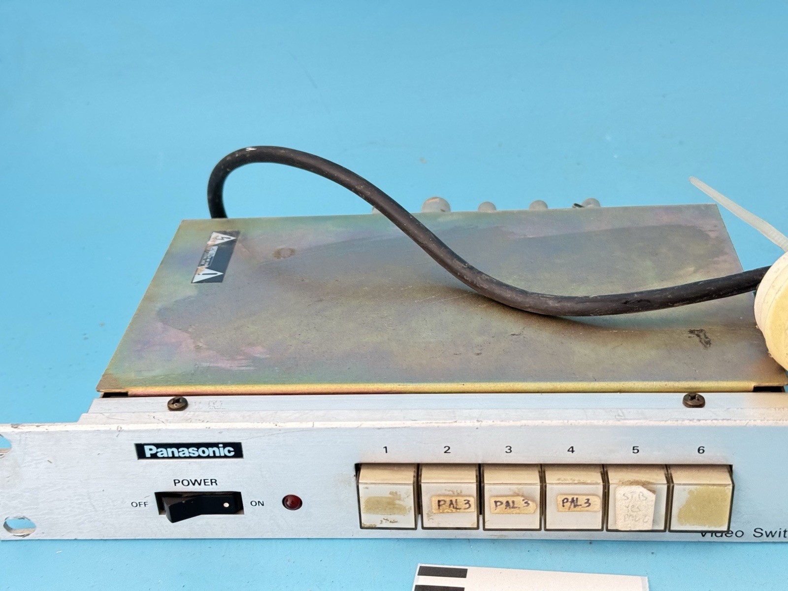 Panasonic WJ-220R 6 Input Video Switcher PAL CCTV Broadcast Rack Mount BNC