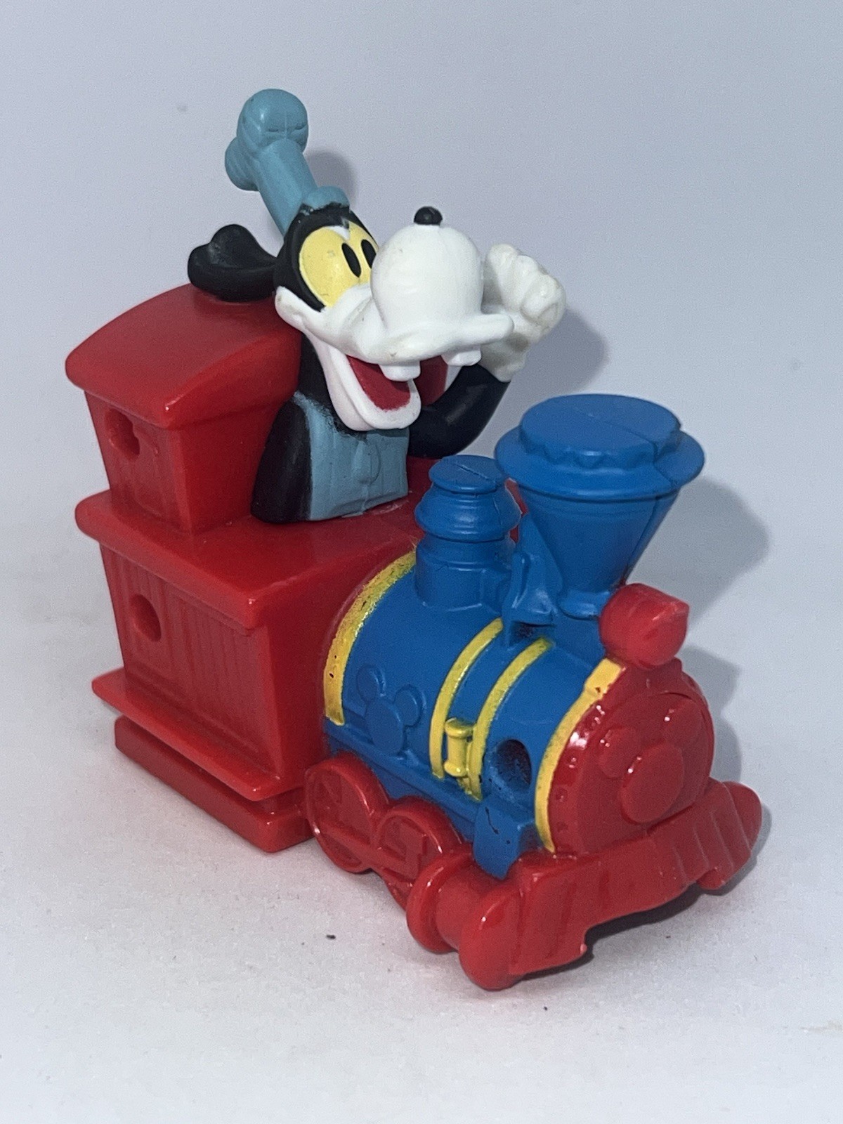 2020 McDonalds Disney Mickey Minnie's Runaway Railway Goofy Train Toy #1 A1