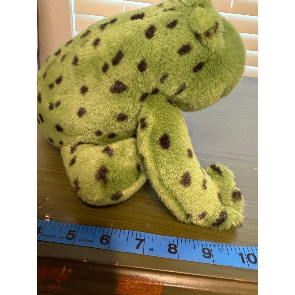 Gund SITTING BULL Plush Frog Croaking Rattle Realistic Stuffed Animal 9"