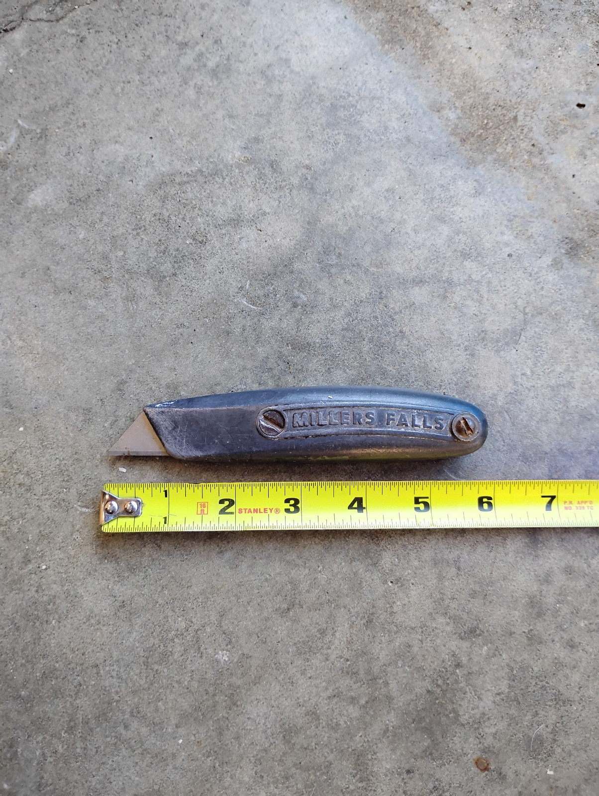 Vintage MILLERS FALLS Fixed Blade Utility Knife