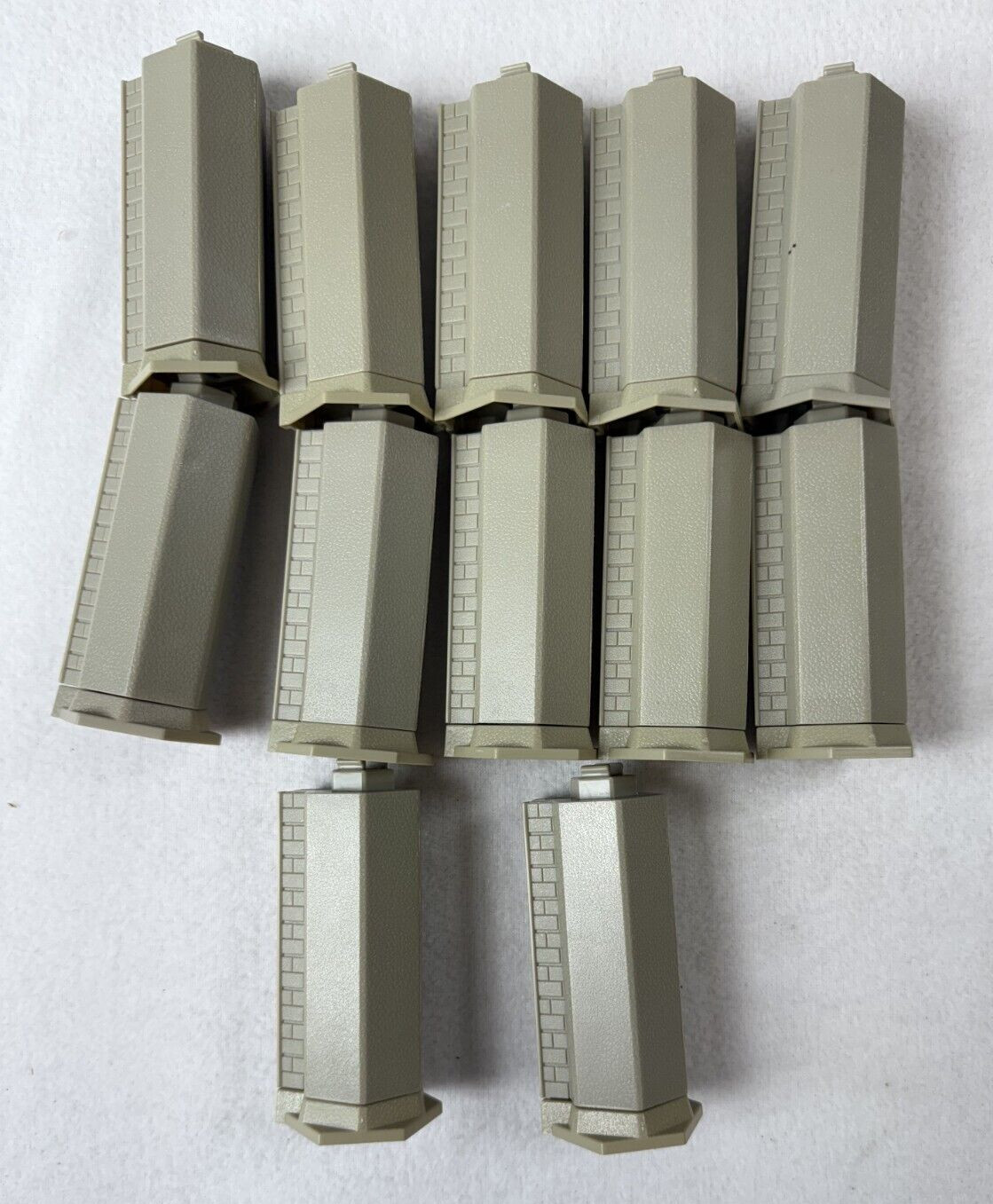 Heroscape Fortress of the Archkyrie Replacement  12 Straight Wall and Bases