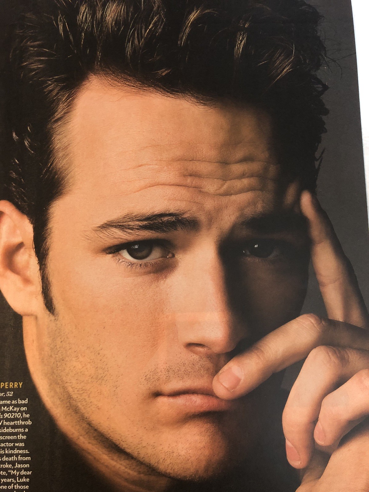 Luke Perry Magazine Pinup Picture Vintage Ephemera