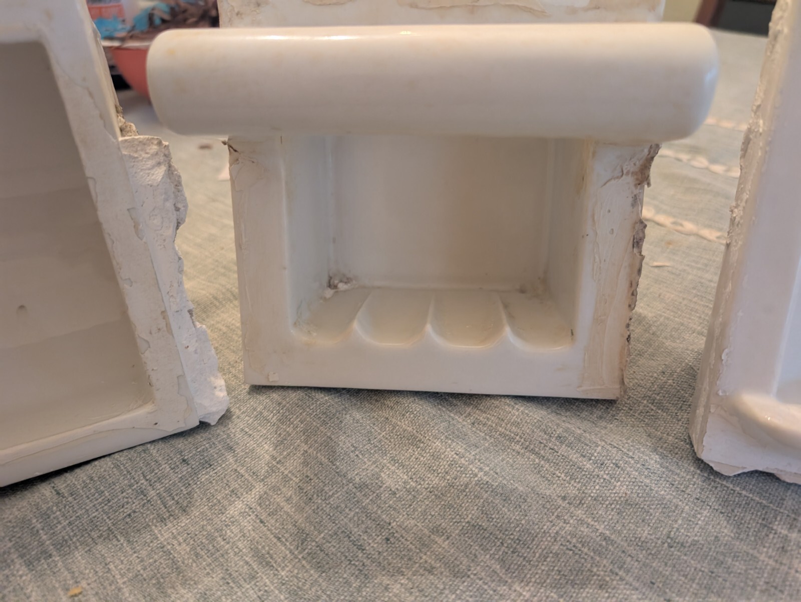 Vintage Fairfacts Co 1920s BILTIN soap holder/in bath white porcelain w/grab bar