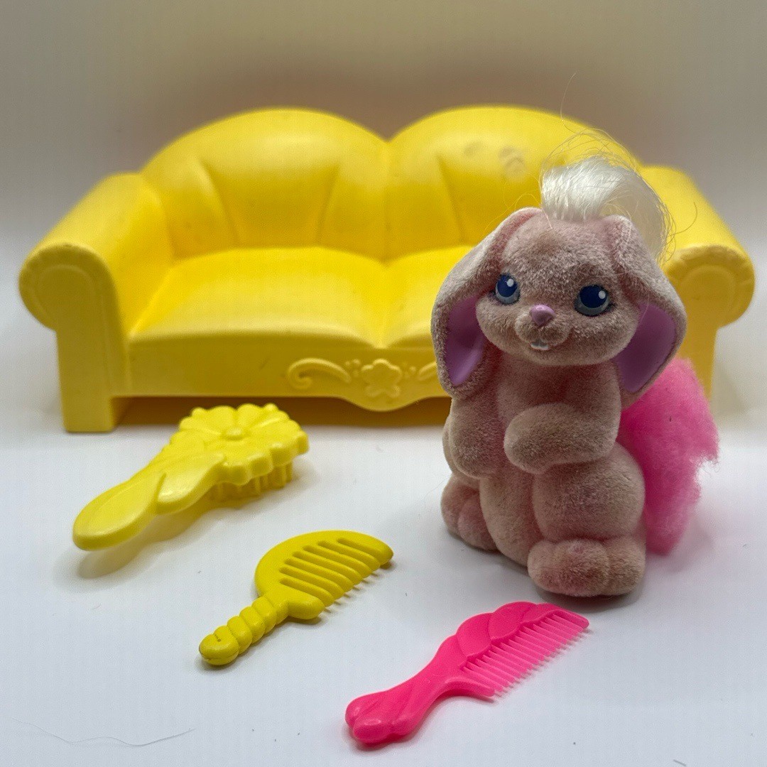 VTG MLP Lot 1990 Li'l Litters Pink Flocked Bunny &MLP Paradise Estate Couch READ