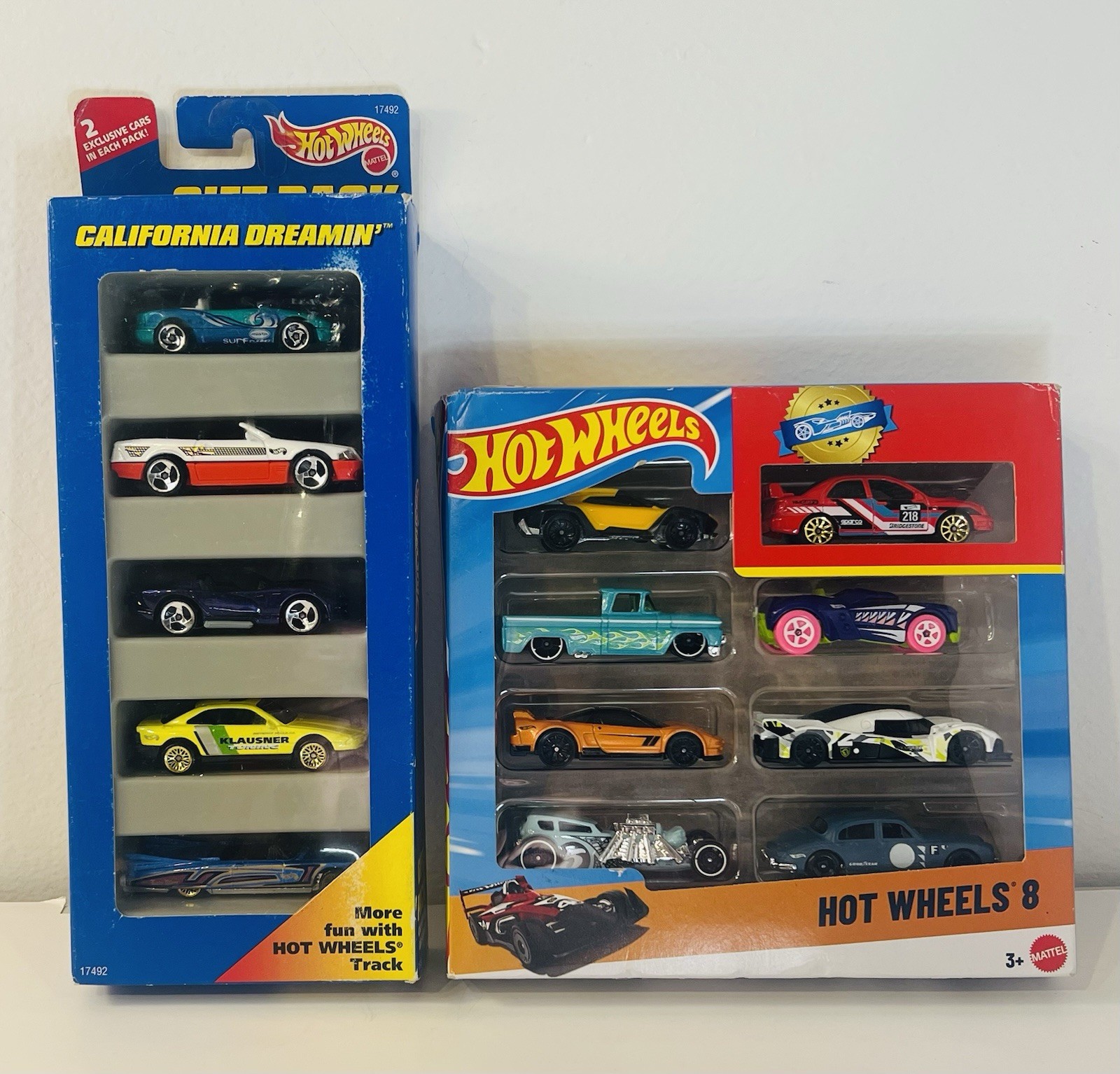 Lot of 2 Hot Wheels Gift Pack Sets Miata Viper 13 Cars Total New 1996 & 2024