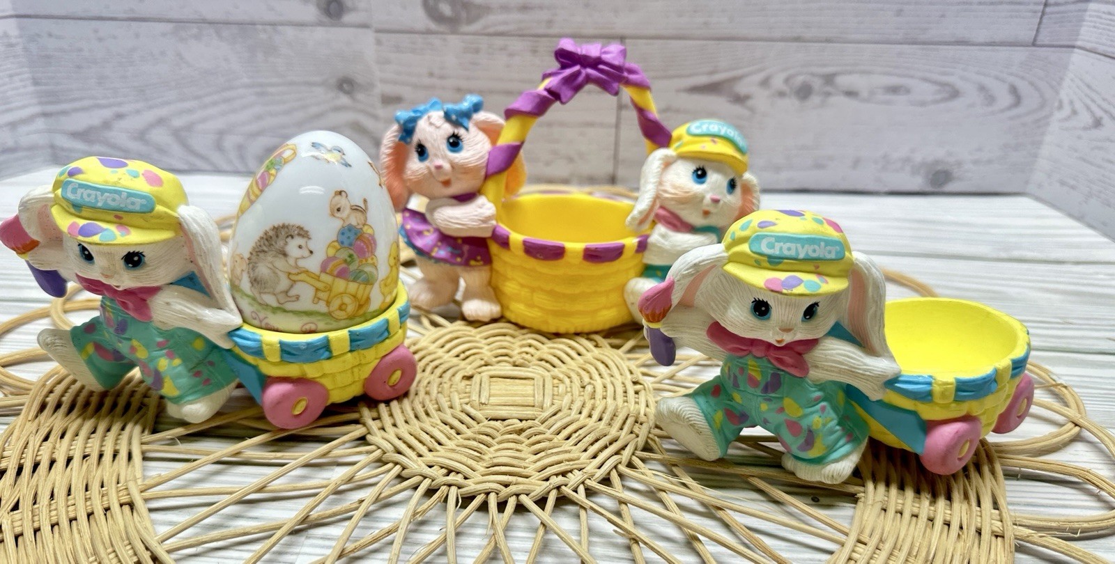 3 Hallmark Crayola Bunnies Plastic Egg Holders & 1983 Porcelain Egg Vtg Easter