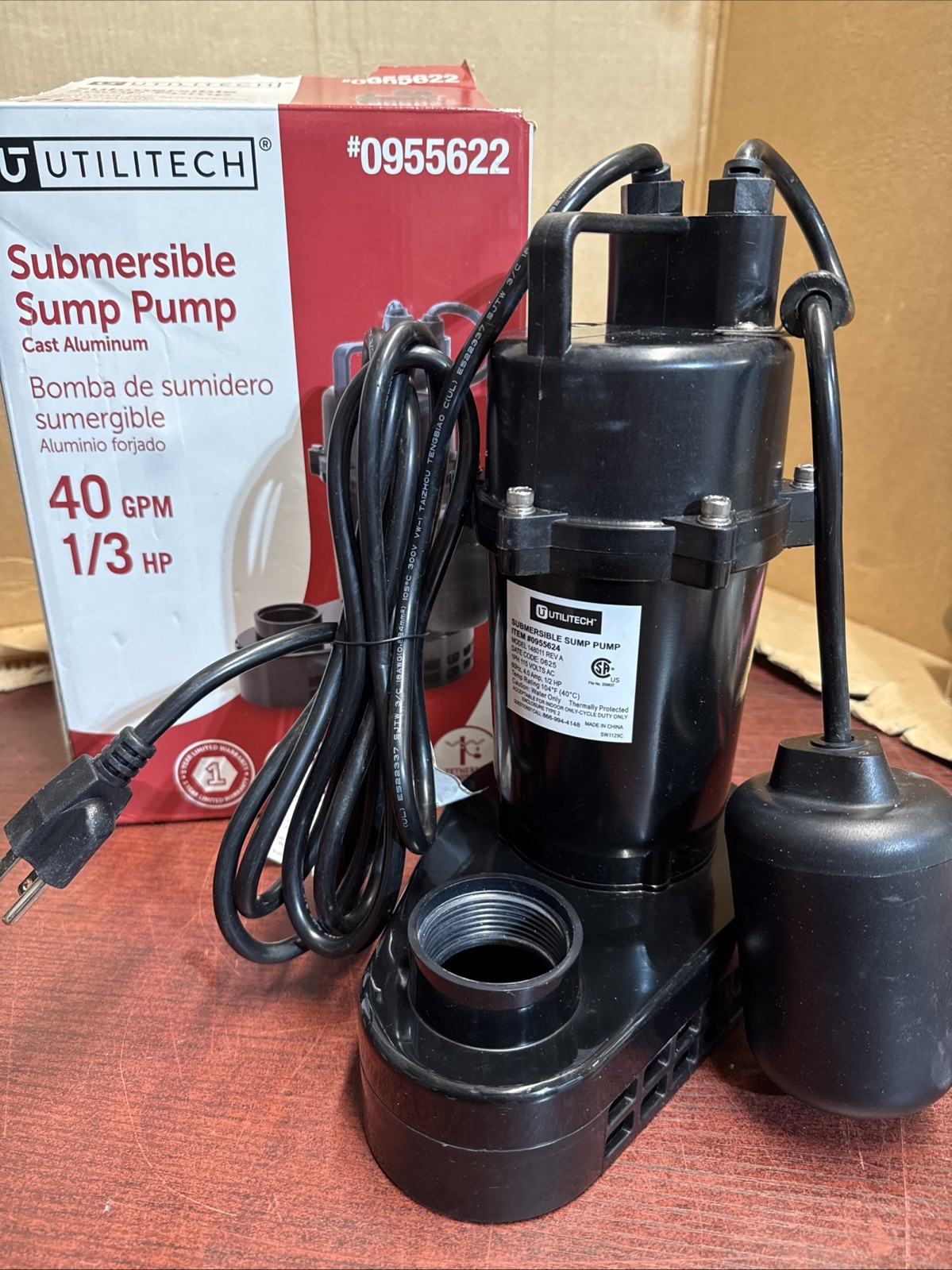 Utilitech Cast Aluminum Submersible Sump Pump 1/3 HP 40 GPM 0955622 Tested