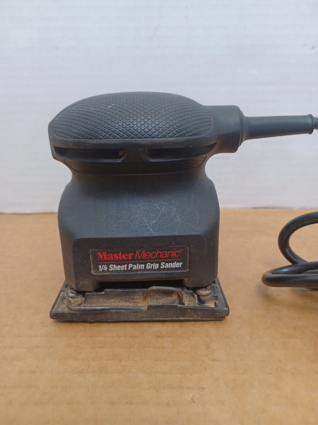 Master Mechanic 1/4 Sheet Palm Grip Sander TV700 -WORKS READ