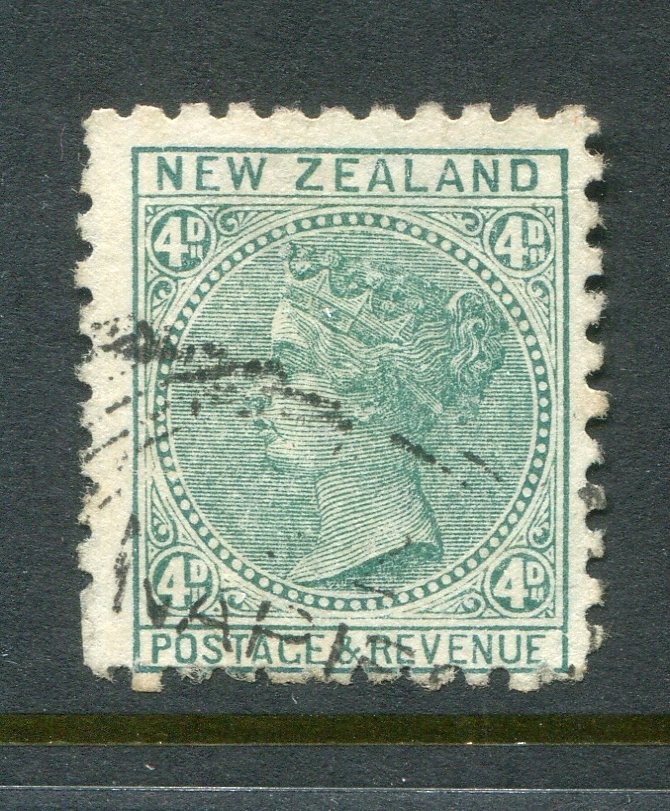 New Zealand #64 Victoria Perf 10 4 P. [Used]
