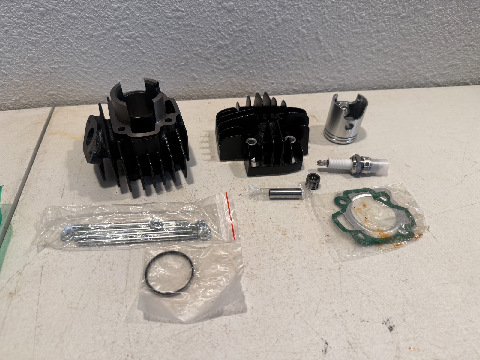 50cc Engine Piston Cylinder Head Top End Gasket Repair Kit Replacement