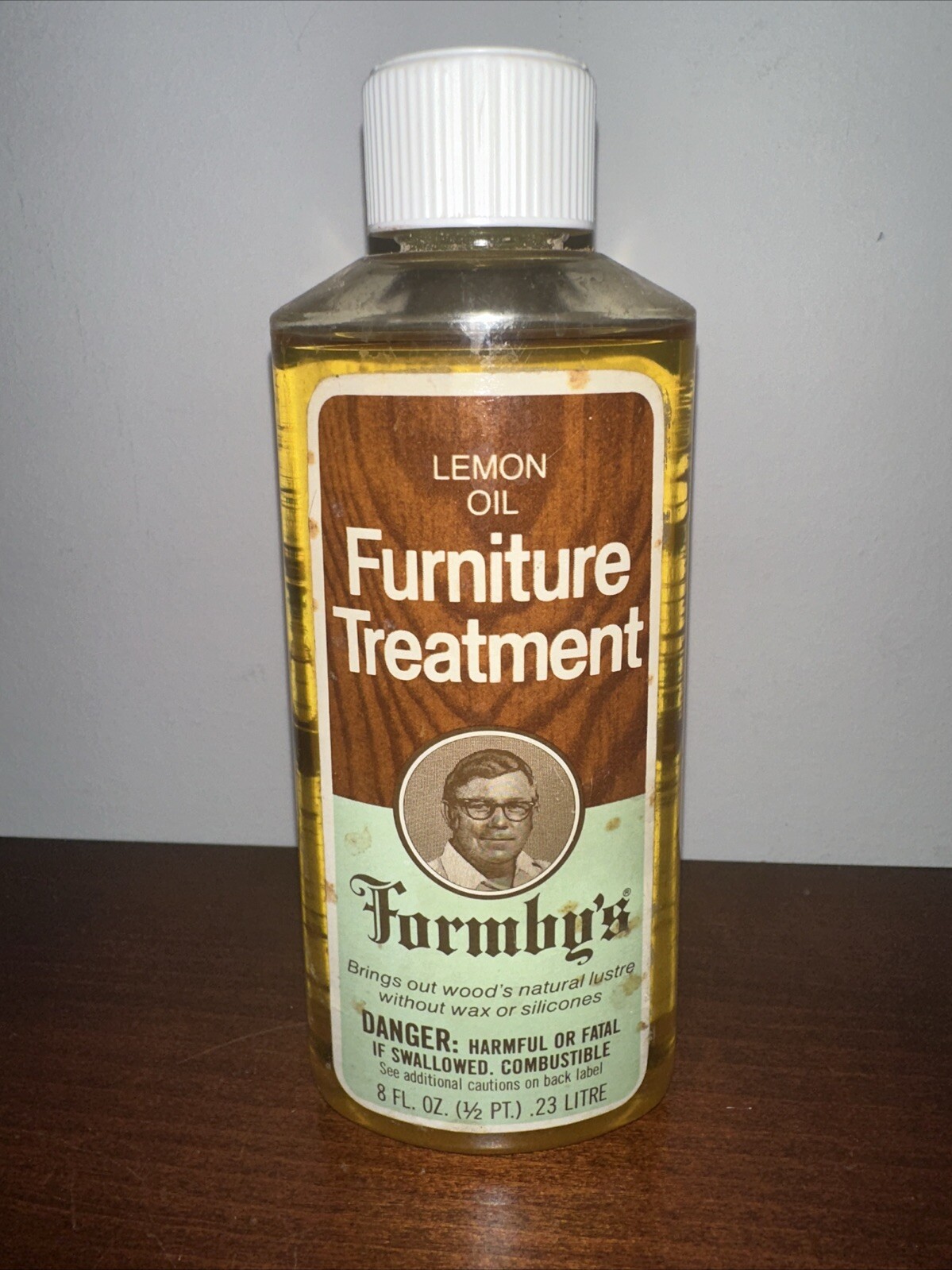 Formby's Lemon Oil Furniture Treatment 8 oz Bottle 99% Full Vintage 1980 USA