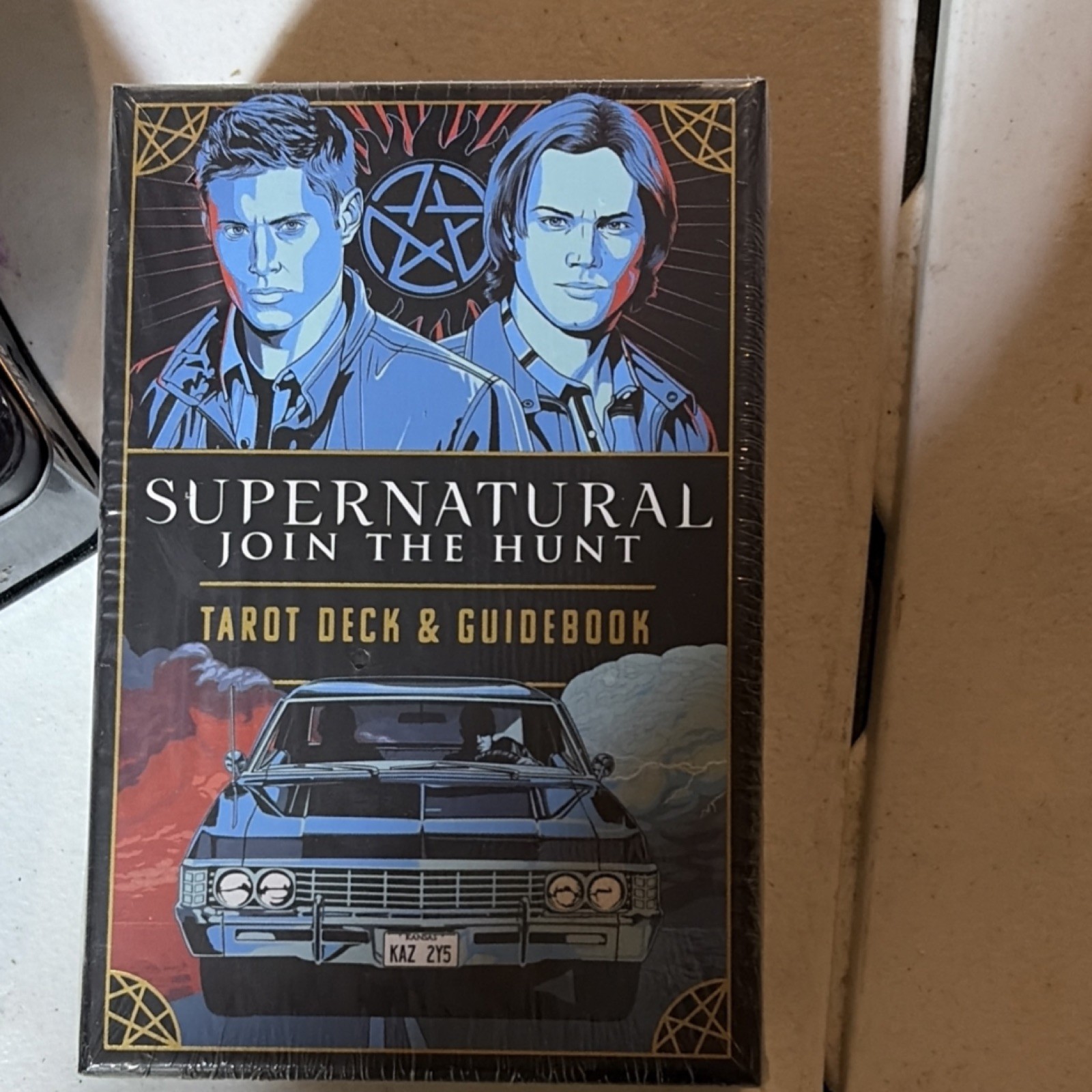 Supernatural Join the Hunt Tarot Deck 78 Cards with 128-Page Guidebook