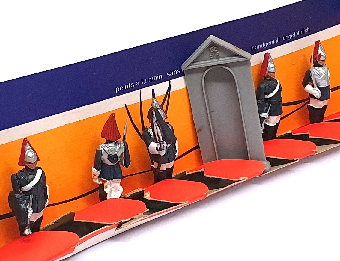 Britains Herald Models 4906 - Horse Guards 5x Plastic Toy Figures/Soldiers
