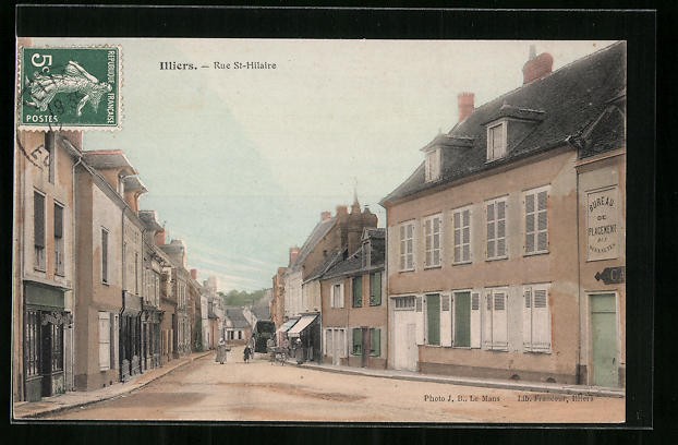 Old postcard Illiers, Rue St-Hilaire 