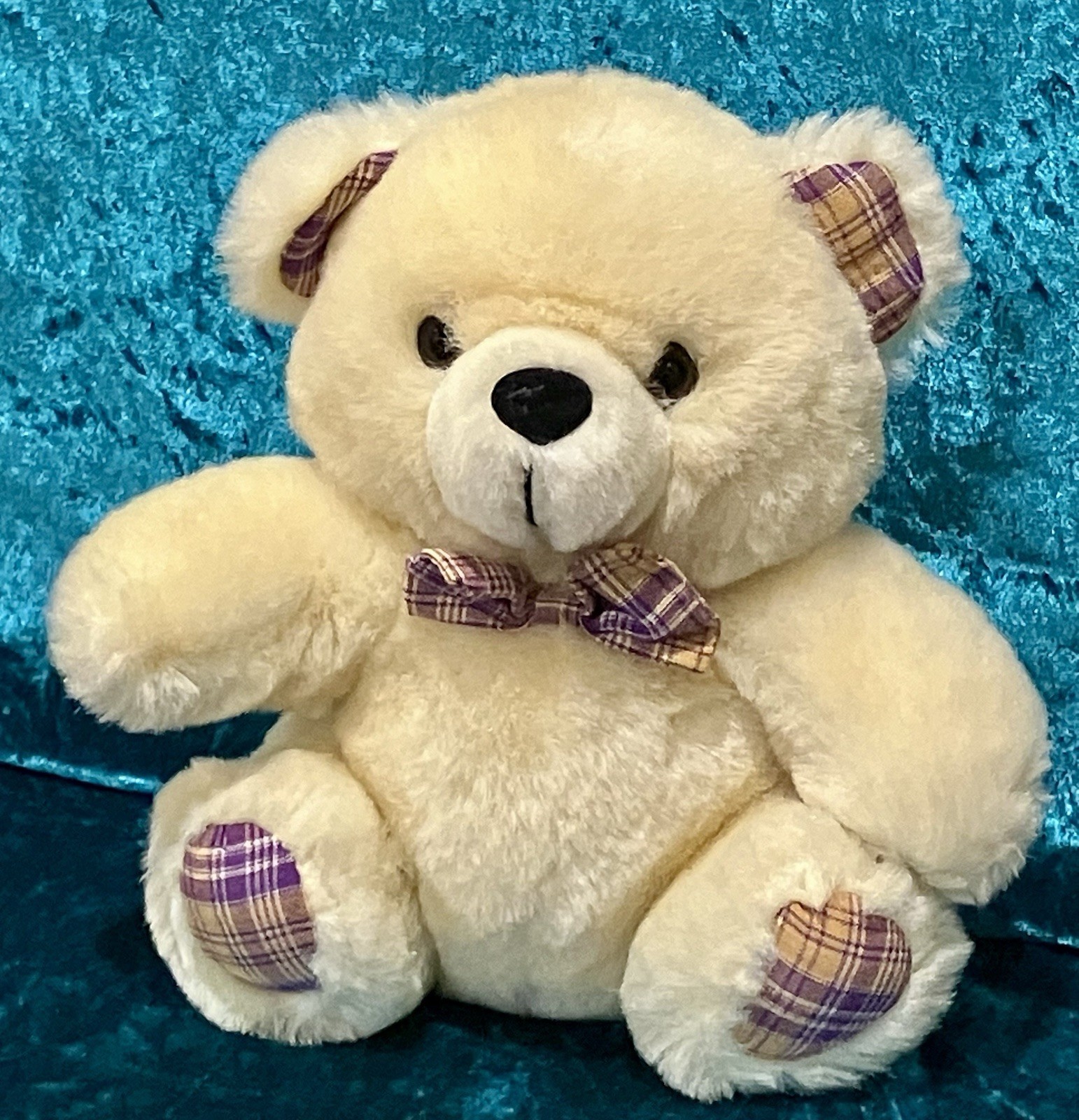 Vintage 1980’s Beige Teddy Bear With Purple Plaid Accents On Paws & Ears 8”