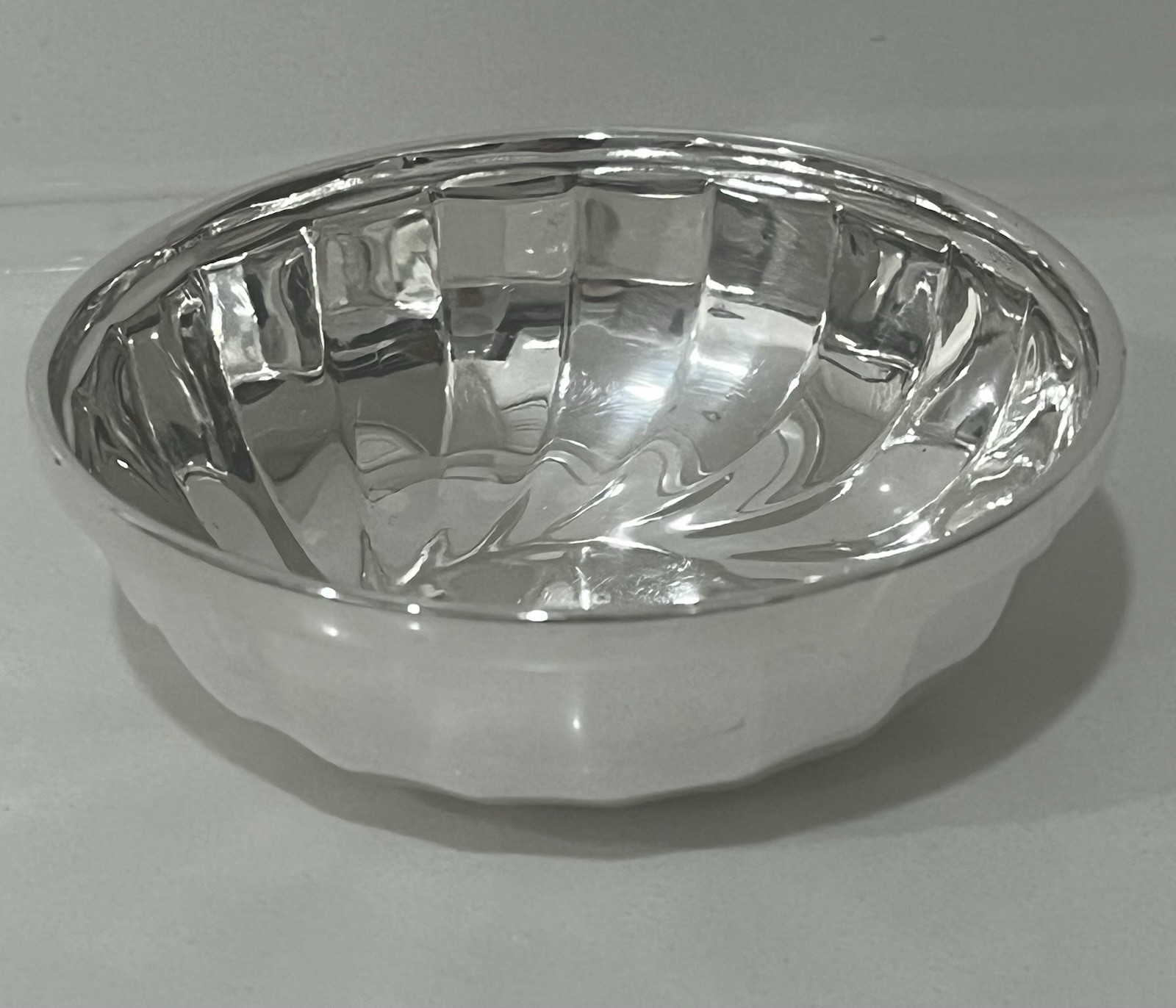 Ricci Argentieri MCM Silver Plated Scalloped 3.5" Bowl Tarnish-Resistant - Italy