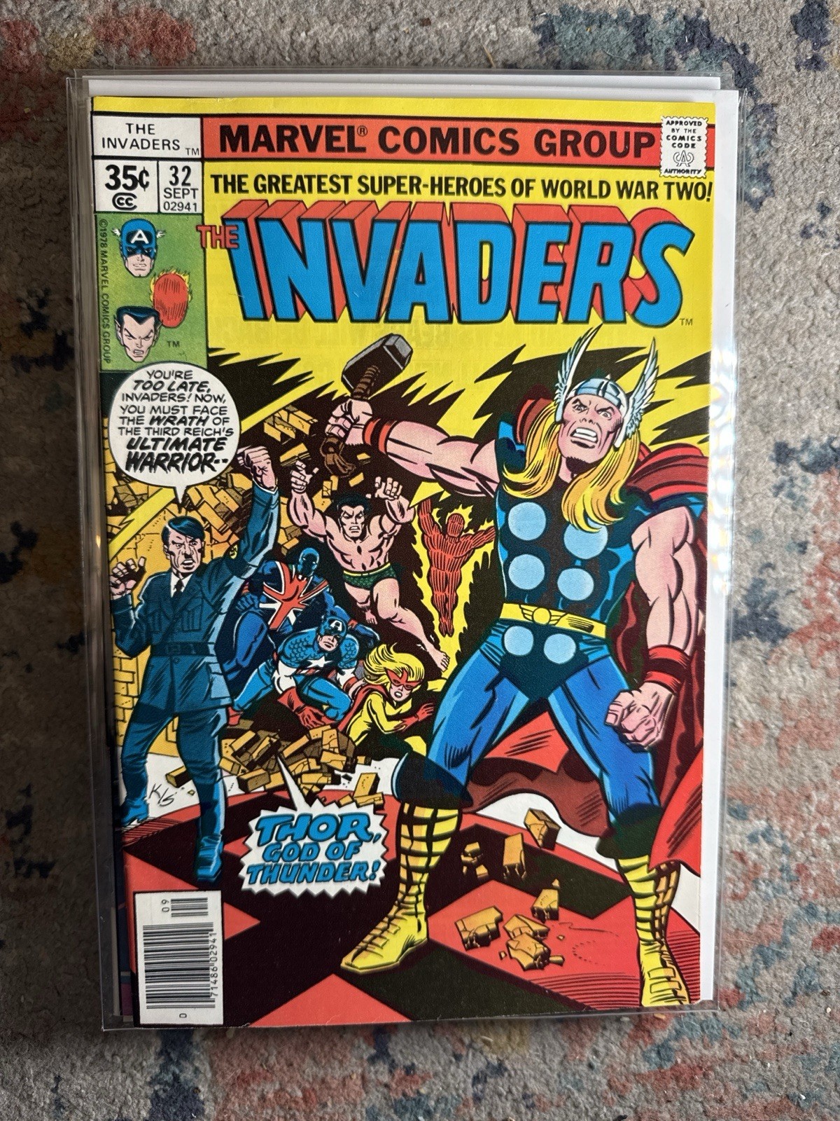 The Invaders #32 Newsstand – NM High Grade