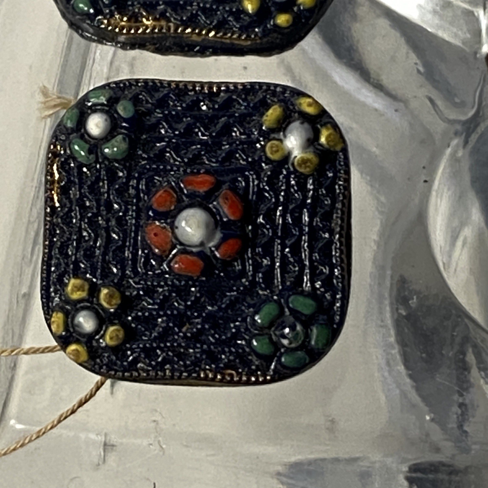 Button Victorian Glass Raised Enameled Floral On Black & Gold Tone 5/8” Square