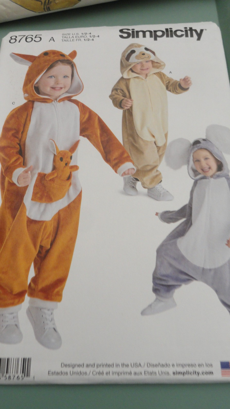 Simplicity Toddler/Child Pattern 1/2-4 Kangaroo/Panda/Koala UNCUT Costume