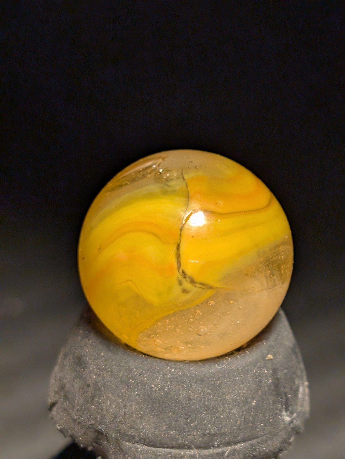 RARE PELTIER GLASS CREAMSICKLE MARBLE 19/32" MINT 9.5 AN ARRAY OF HOT UV COLORS