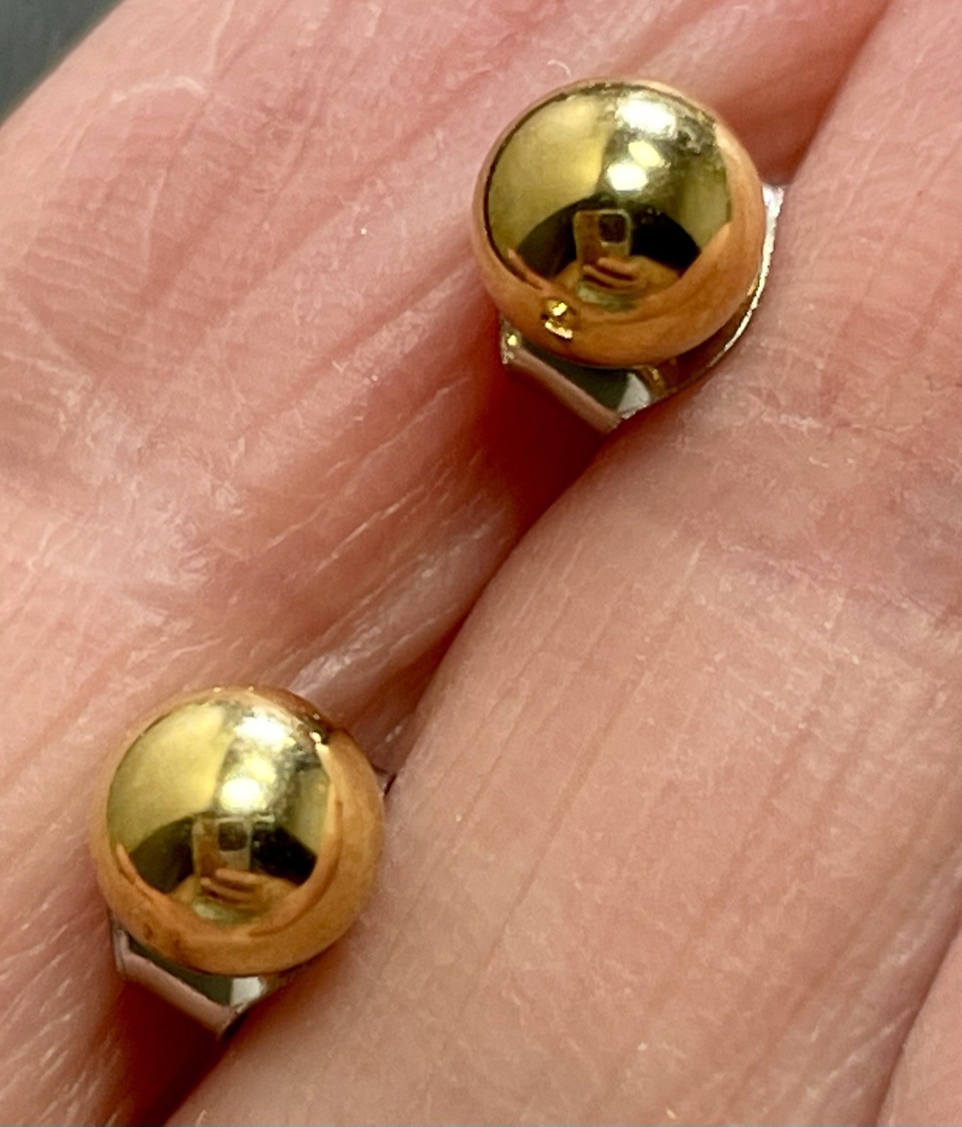 Vintage 5mm Gold Tone Ball Stud Earrings