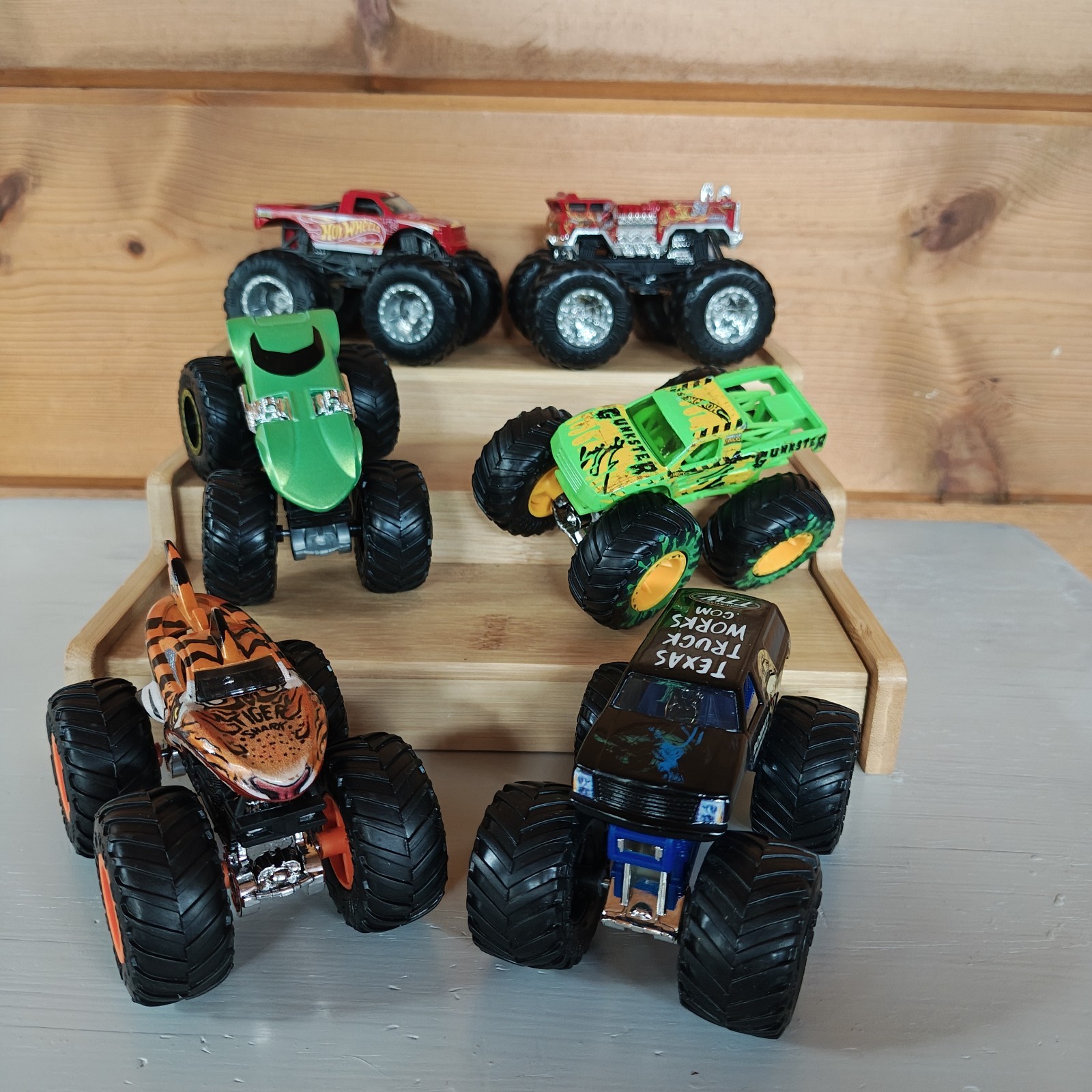 Lot of 6 Hot Wheels Monster Trucks Tiger Shark Gunkster Bounty Hunter Fire Truck