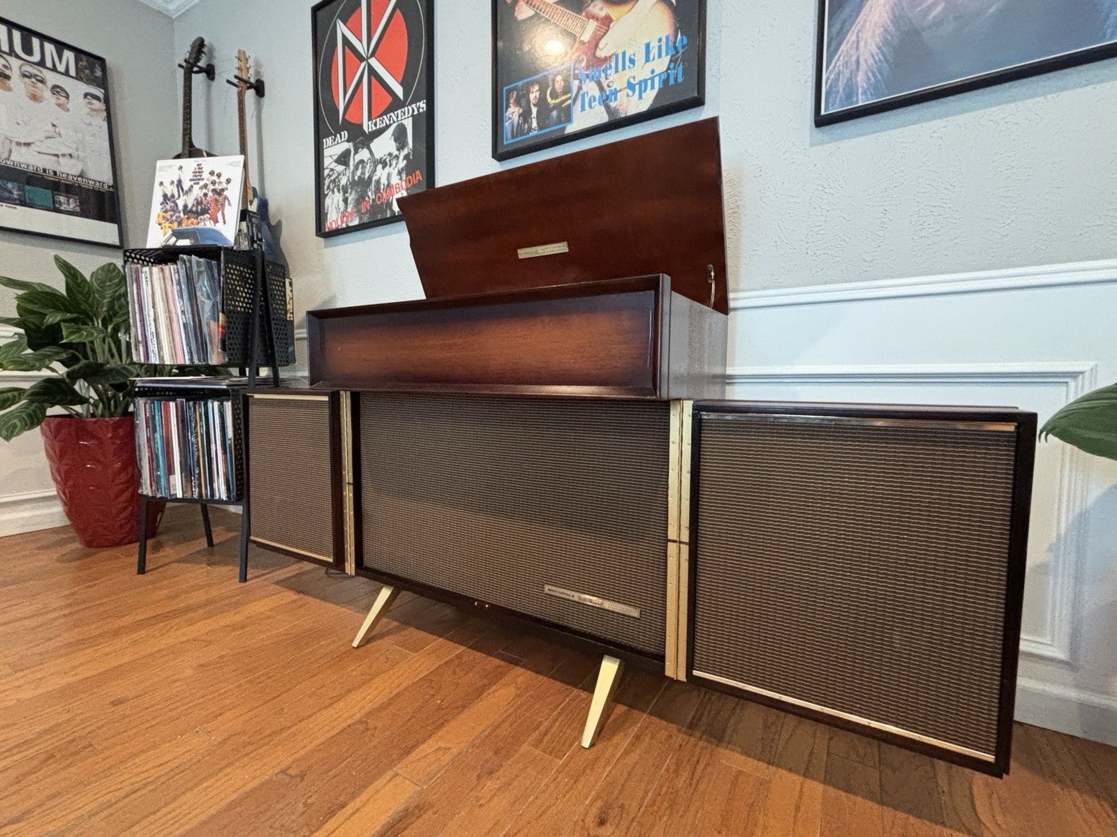 Motorola SK29M 3-Channel Stereo Console