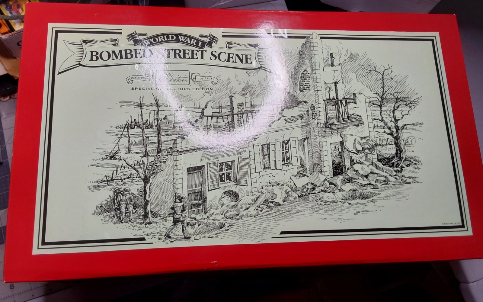 Britains Boxed 00159 WWI BOMBED STREET SCENE Diorama Set