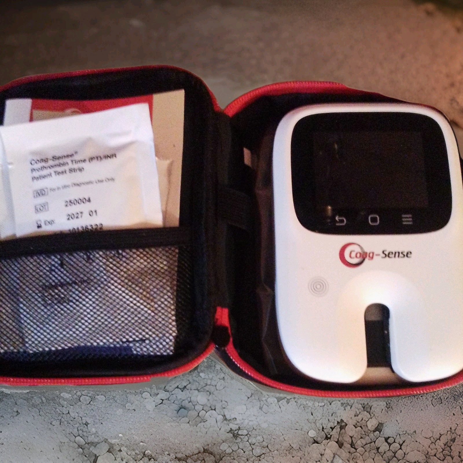 Coag-Sense PRO PT/INR Monitoring System Working Condition