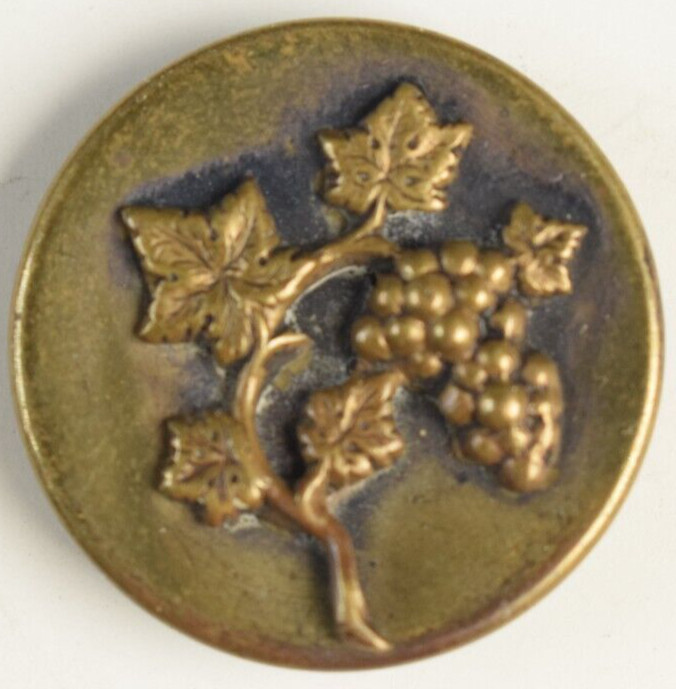 Vintage Fancy Lacquer Back Brass Grapes Vine Leaves Clothing Button Original R3