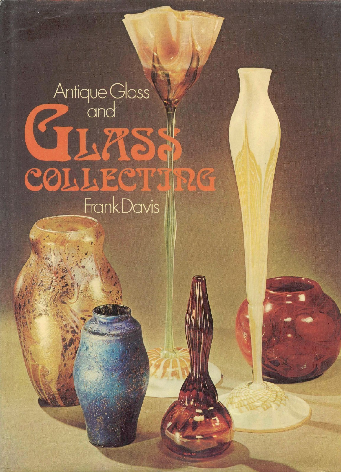 Antique Glass - Evolution History Makers Types / Illustrated Book