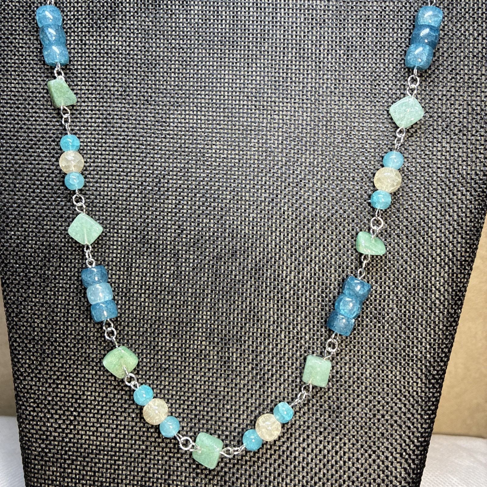 Artisan 21 Inch Silver Tone Necklace With Aventurine And Glass Beaded Chain