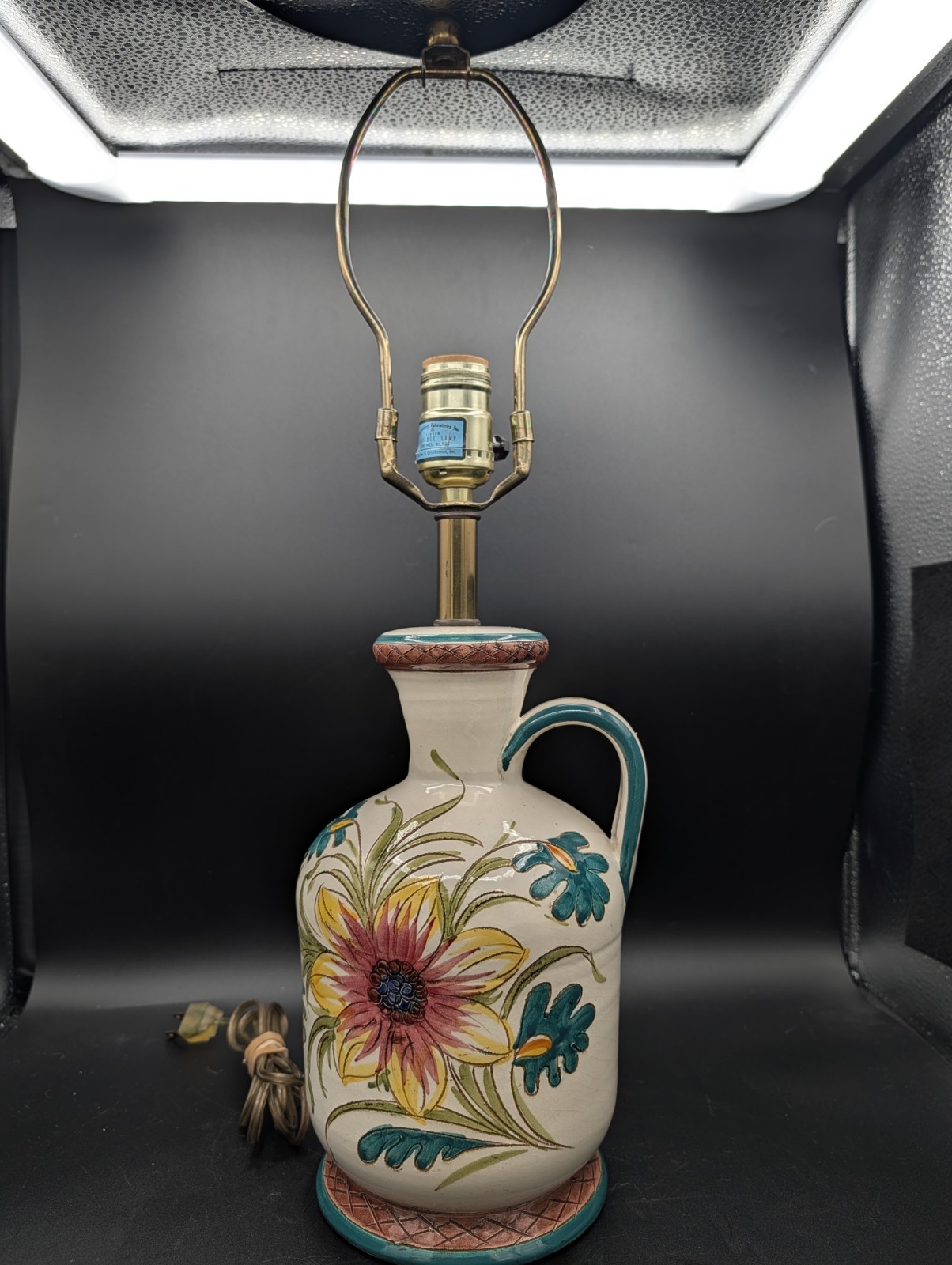 Italian Pottery JUG TABLE LAMP FLOWER VINTAGE Works! 21" To Finial