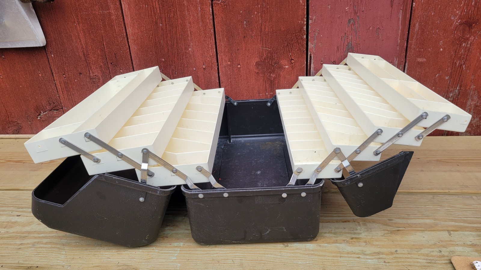 NICE Vintage Ted Williams Tackle Box # 34642  18” 7 Trays