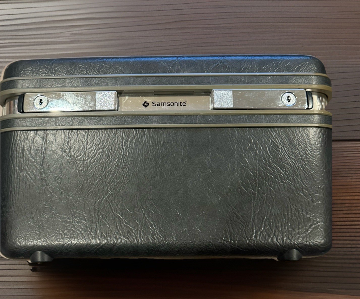 VTG Samsonite Profile II Hard Shell Train Case Carryon