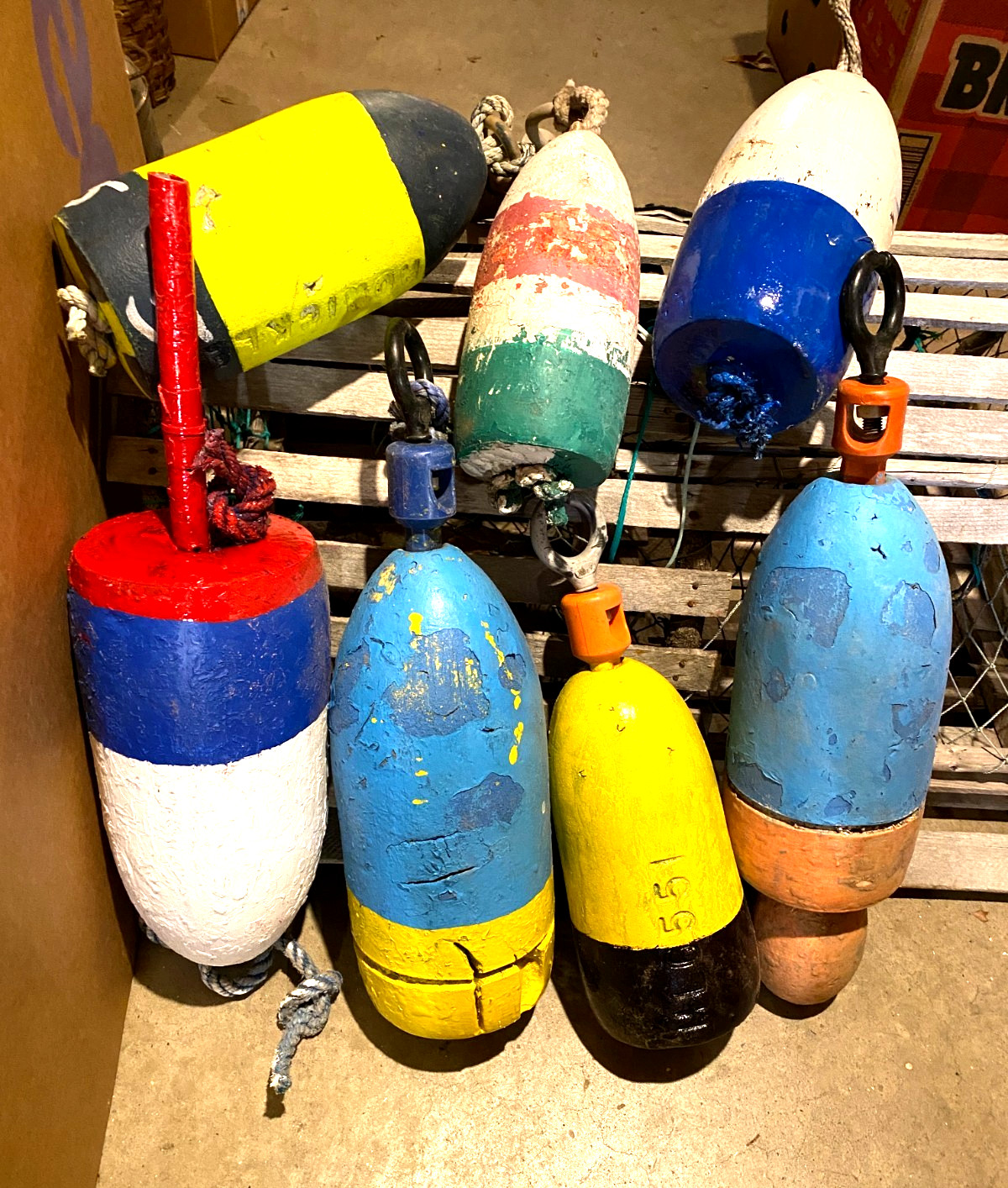 A Lot Of 7 Vintage Maine Lobster Trap Buoys