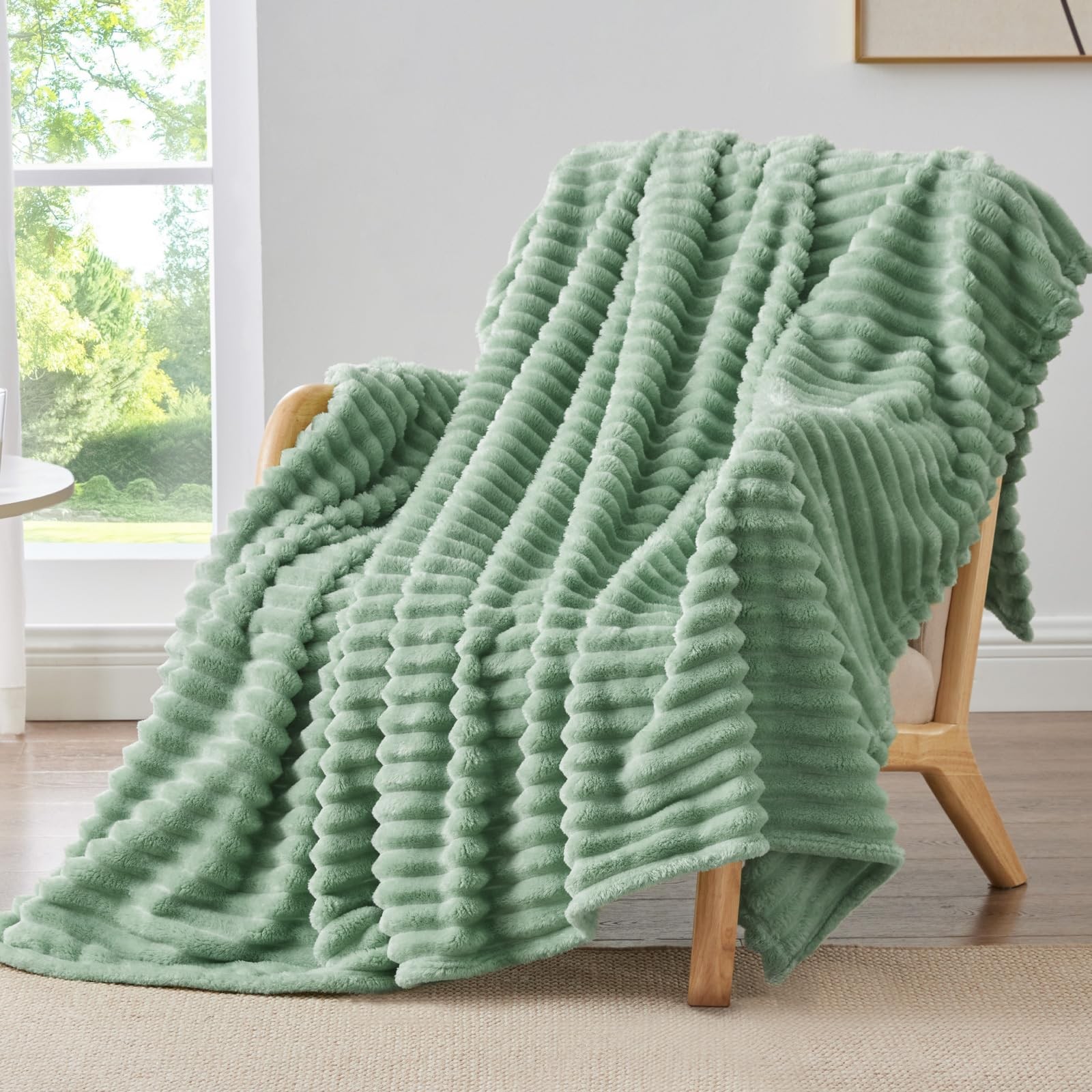 Fleece Throw Blanket 300G Soft Warm Striped Green 50 x60 BEDELITE Couch 300GSM