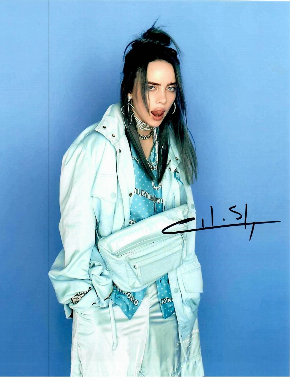 Billie Eilish Singer Musician Songwriter Signed Autographed 8 x 10 Photo TTM COA