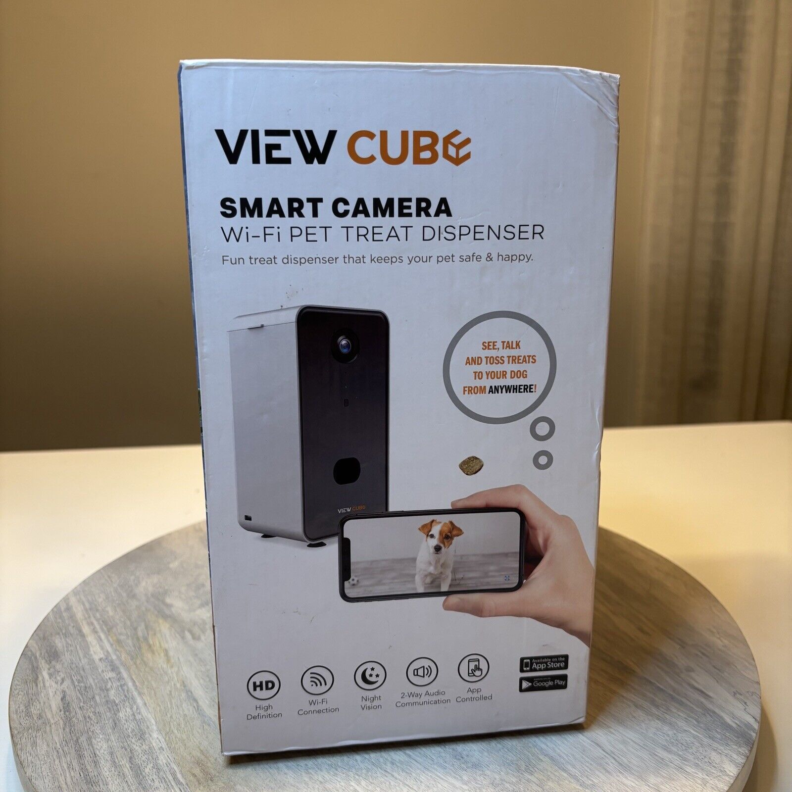 New in Box View Cube Smart Camera Wi-Fi Pet Treat Dispenser Model PT0004