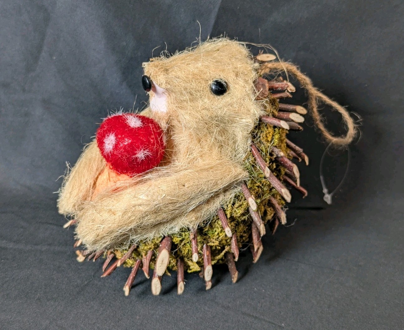 Natural Wood Straw Fiber Hedgehog Holding Felted Mushroom Hanging Ornament 