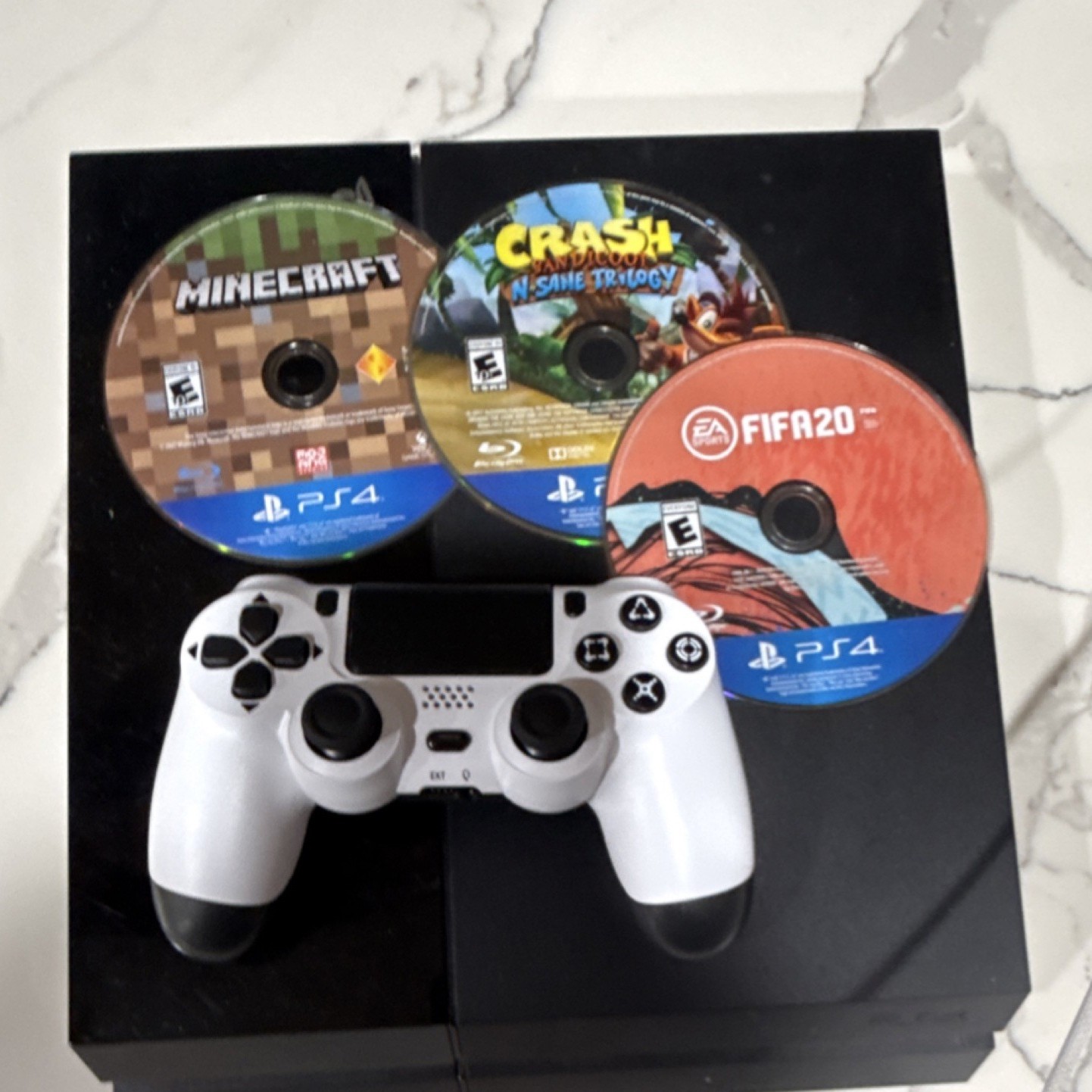PlayStation PS4 Console w/ Controller & Minecraft, Crash Bandicoot, FIFA 20