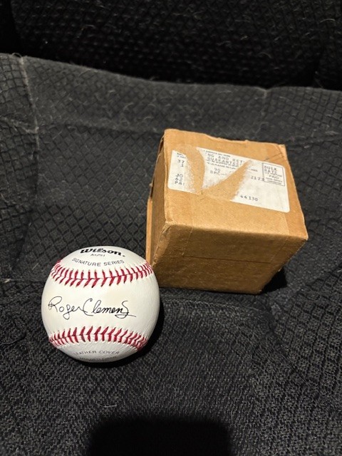 Roger Clemens Red Sox Facsimile Kellogg's Giveaway Autograph Baseball