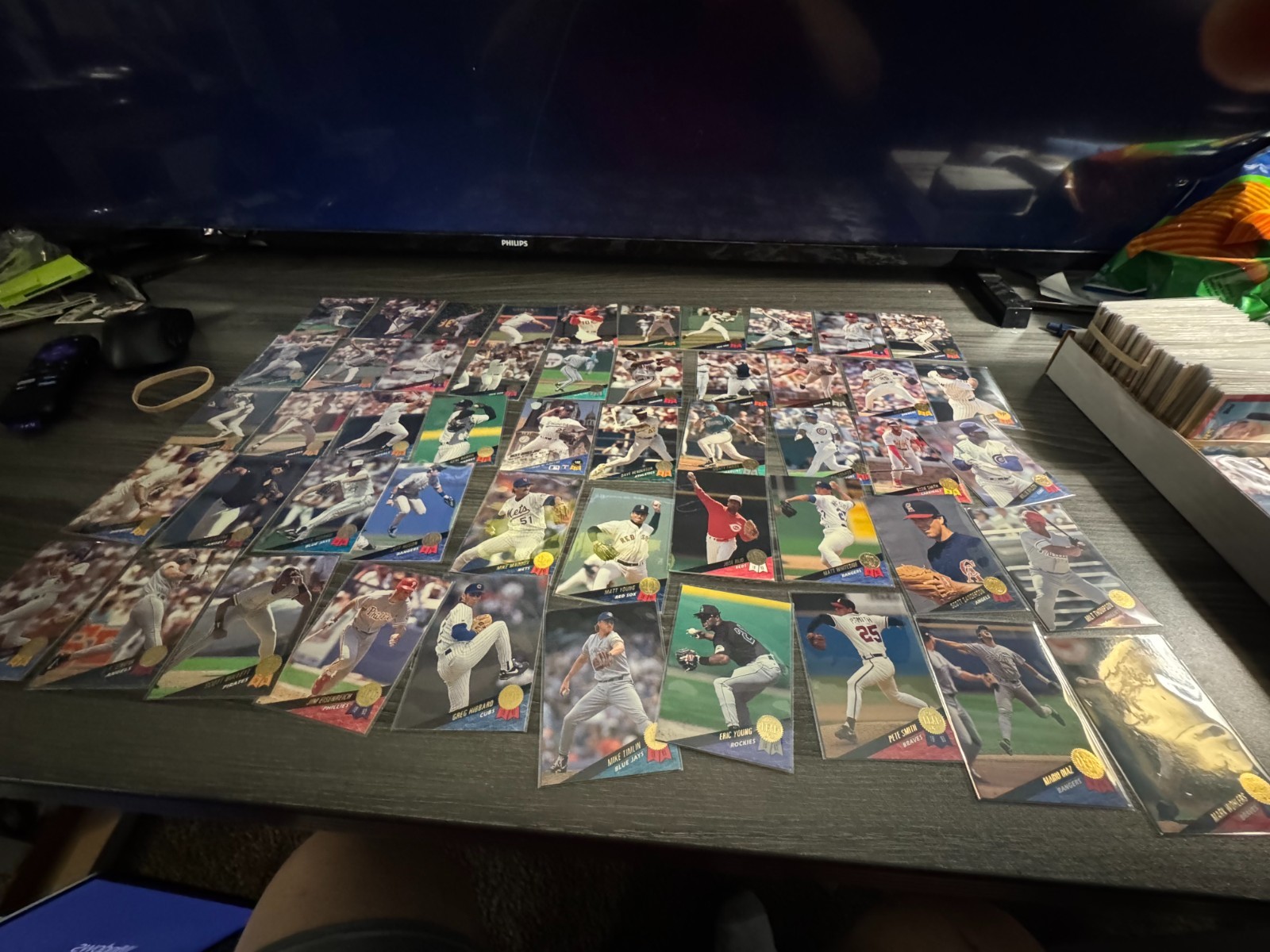 Lot of Vintage Baseball Cards(366)