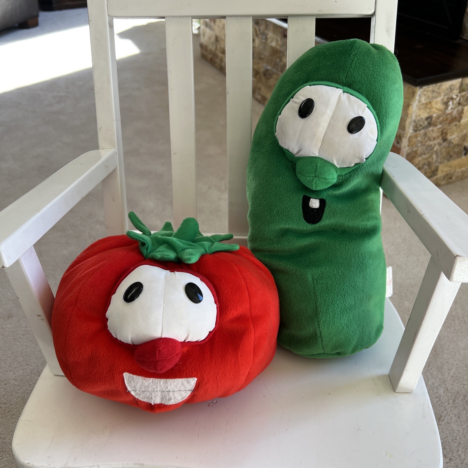 Larry the Cucumber & Bob Tomato Veggietales Plush Stuffy Bean Bag C.R. Gibson
