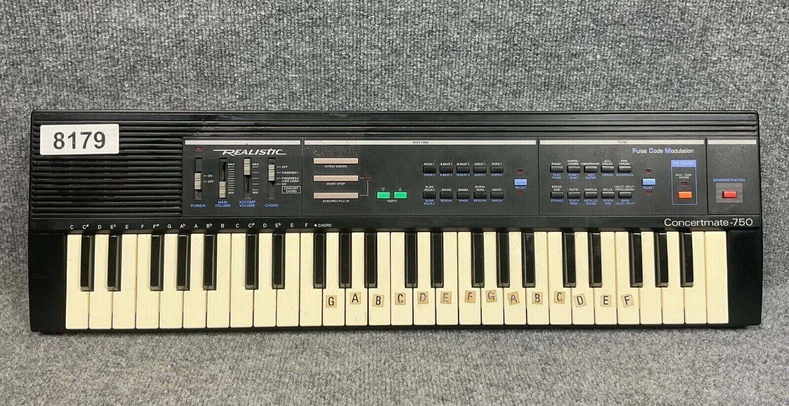 Realistic Concertmate 750 49 Keys Electronic Keyboard Synthesizer - For Parts
