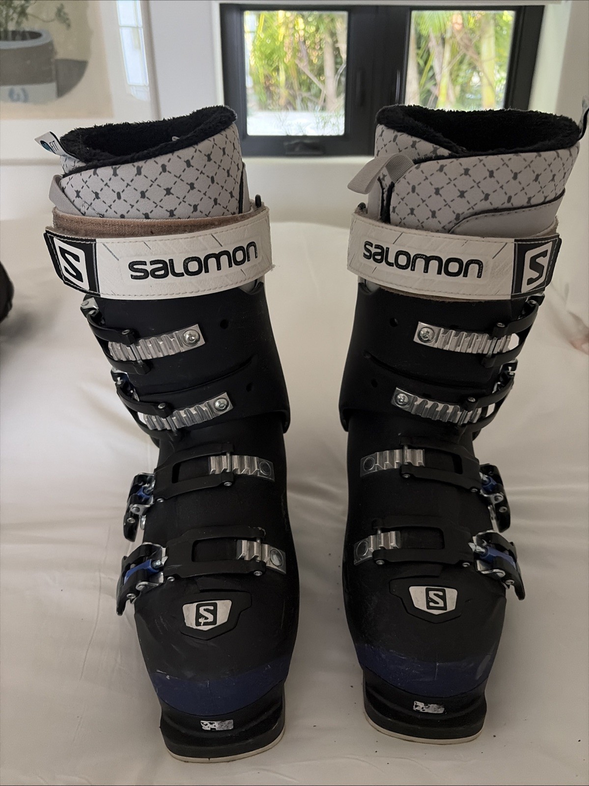Salomon x Pro 70 Women's Ski Boots Black Blue White 24.5