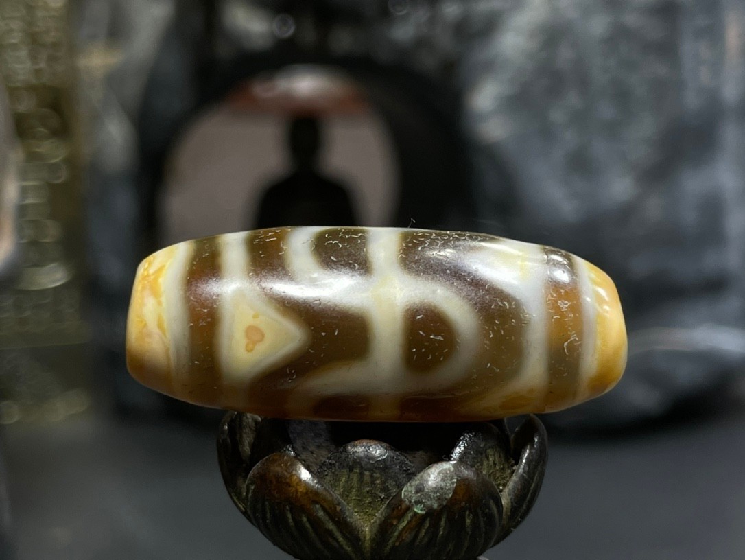 Old Tibetan Nepalese Himalayan Ancient eye Old Dzi Talisman Beads Amulet 彩虹天珠