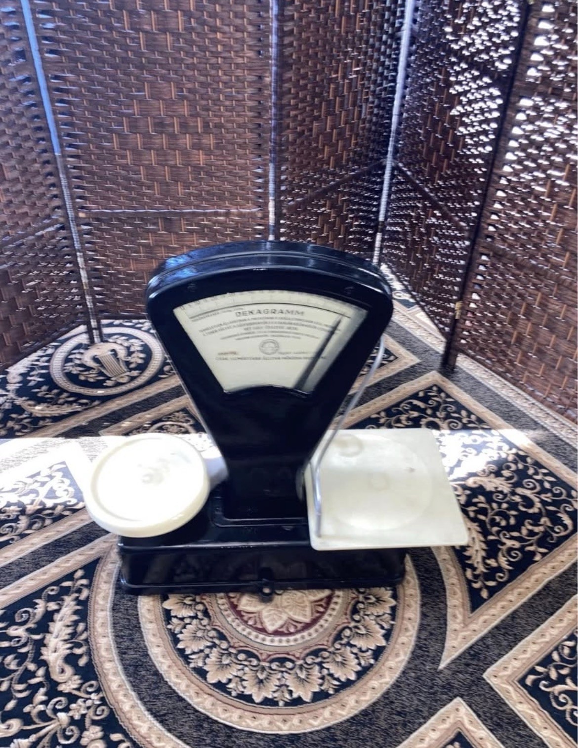 Fossil Vintage 1960s Eastern European Shop Scale